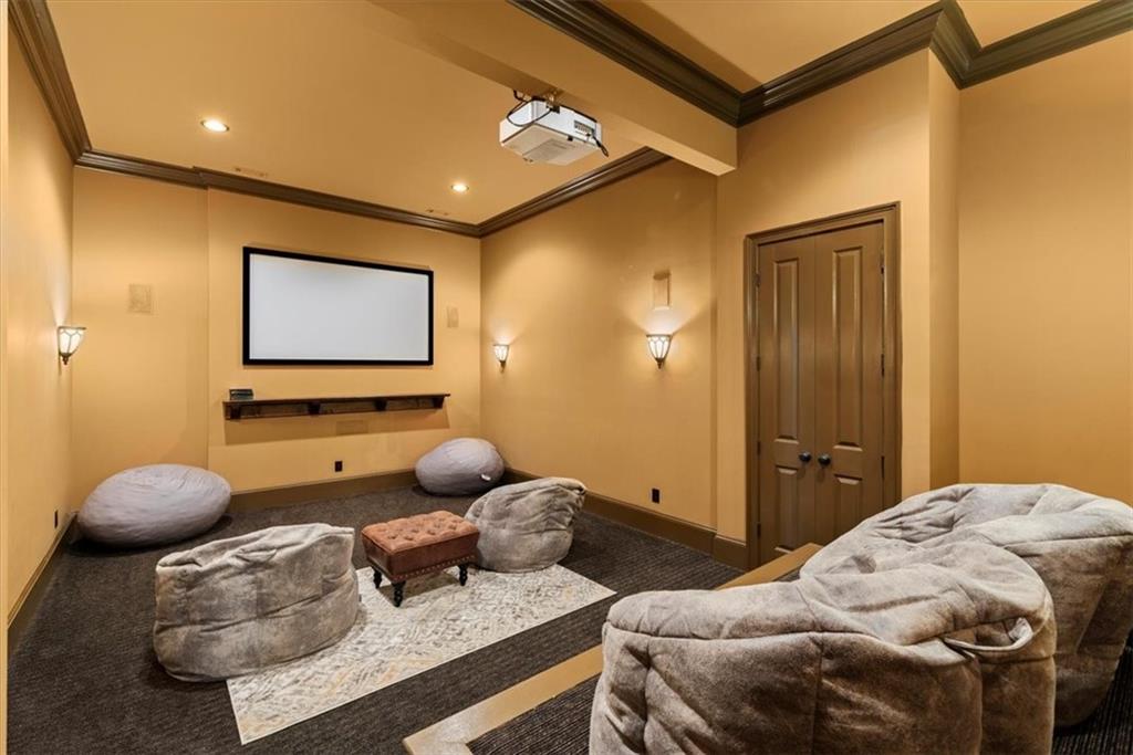 411 River Bluff Lane