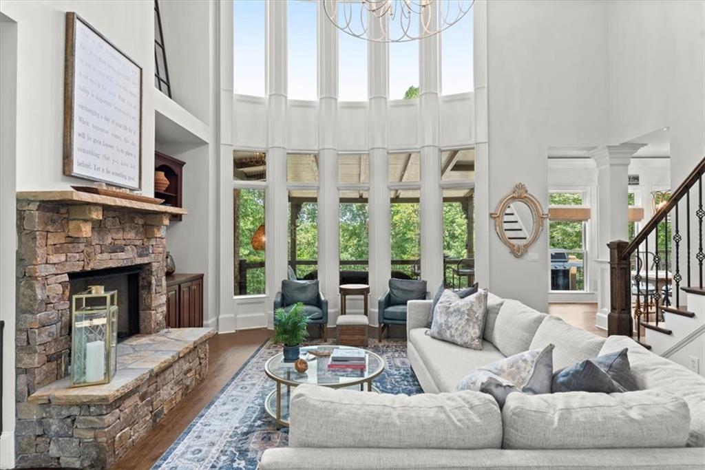 411 River Bluff Lane