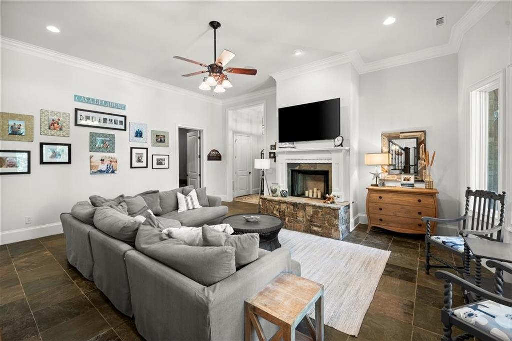 411 River Bluff Lane