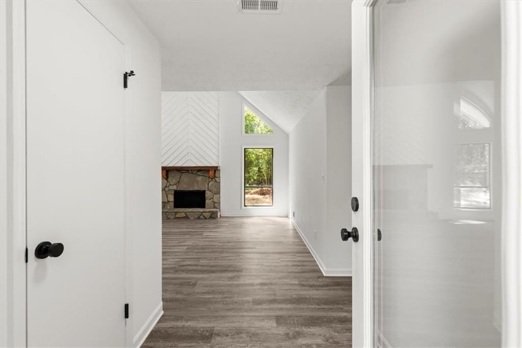 2116 N Sound Trail