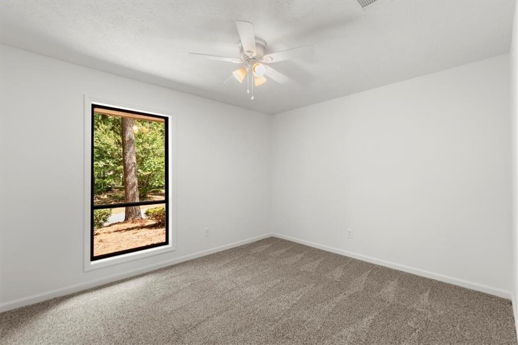 2116 N Sound Trail
