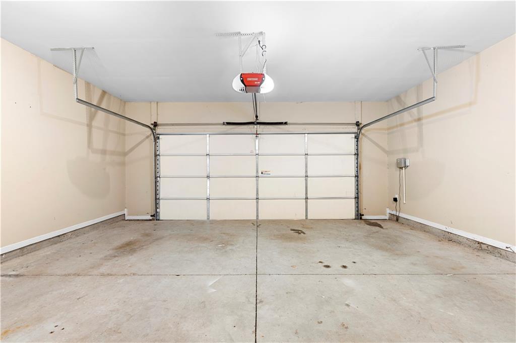 3326 Rose Garden Court