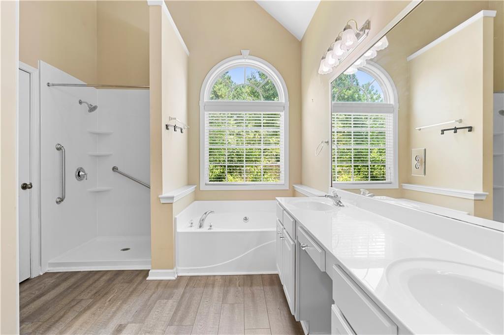 3326 Rose Garden Court