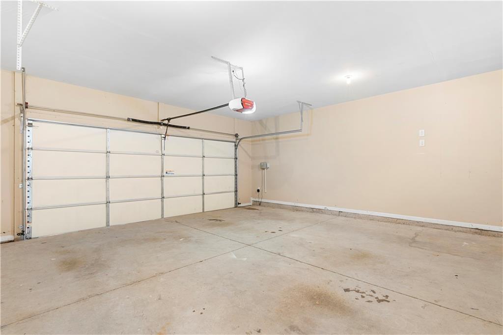 3326 Rose Garden Court