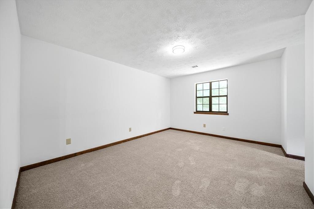 1600 Sky Crest Drive