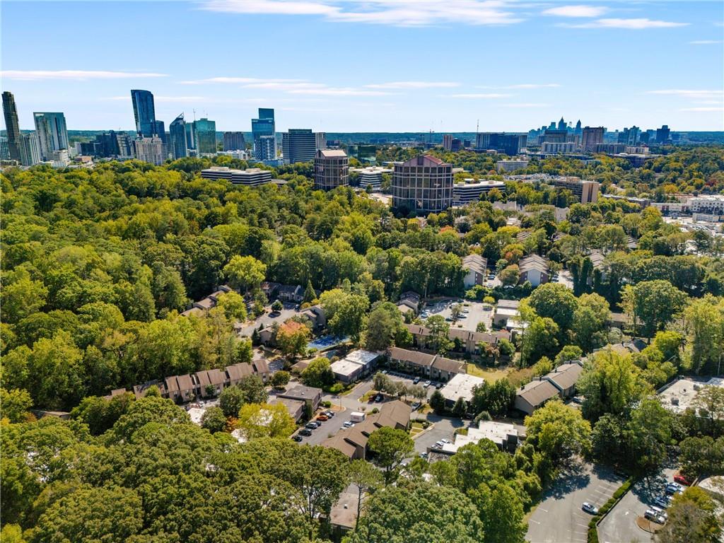 21 Ivy Gates NE