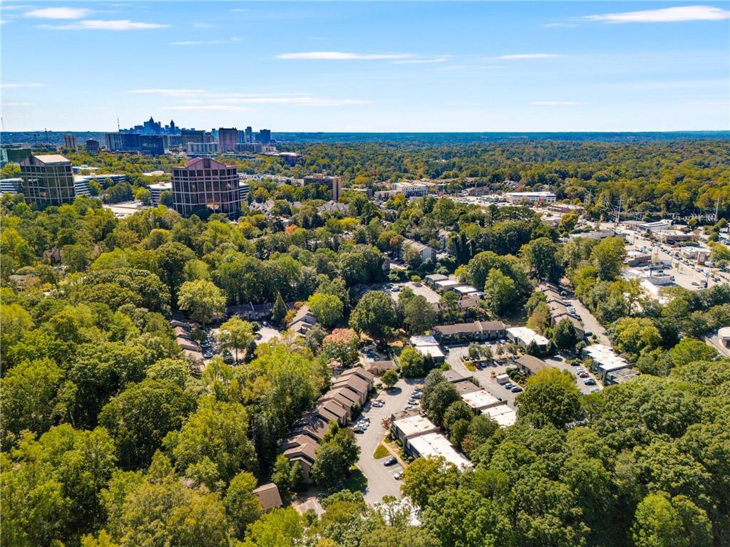 21 Ivy Gates NE