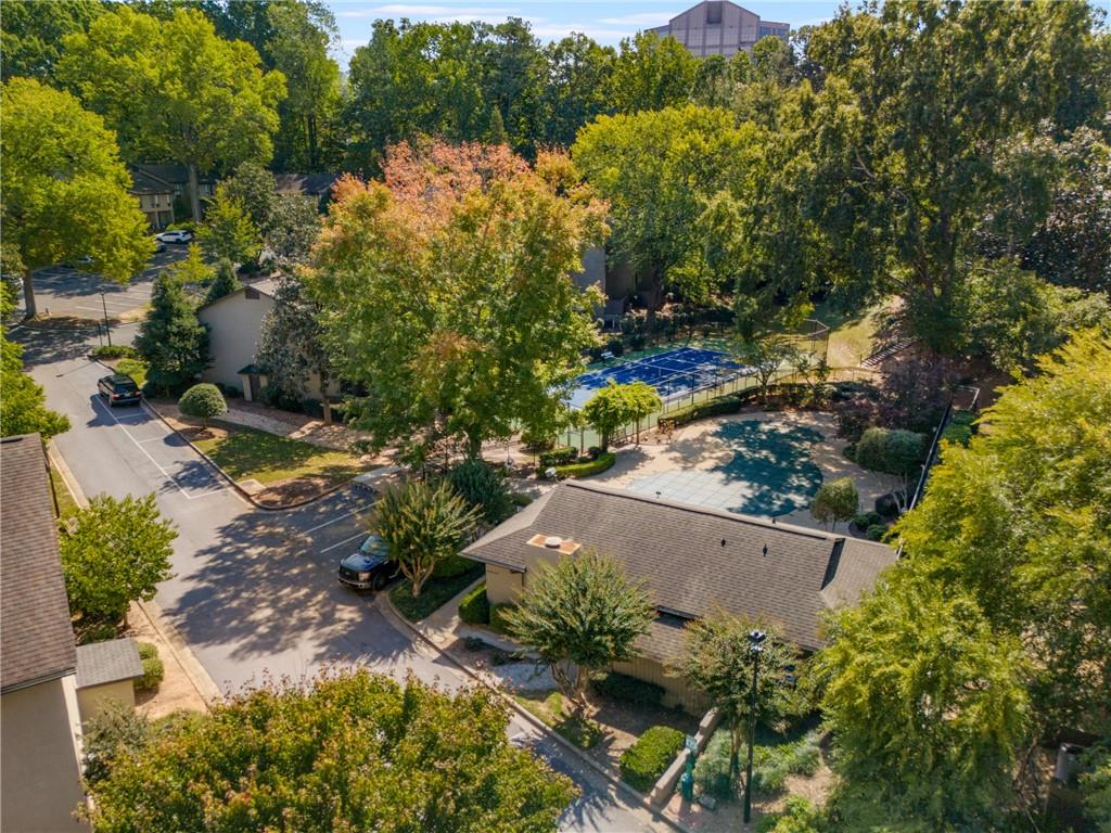 21 Ivy Gates NE