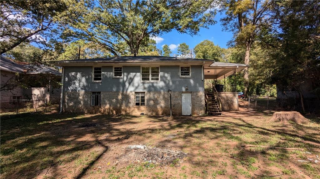 343 Laquita Drive SE
