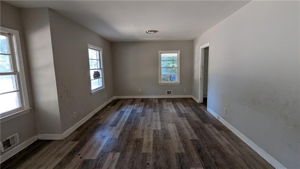 343 Laquita Drive SE