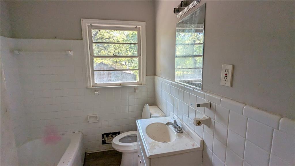 343 Laquita Drive SE