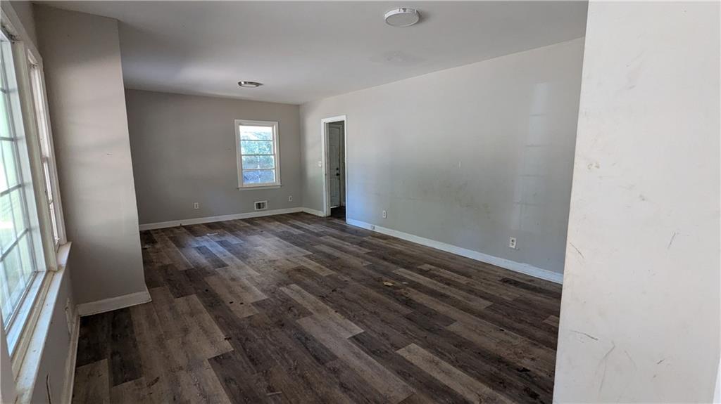 343 Laquita Drive SE