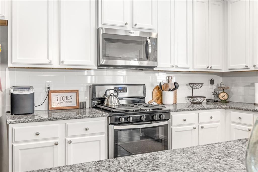 6109 Summerall Circle