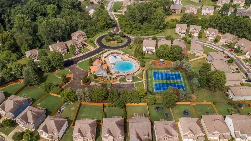 6109 Summerall Circle