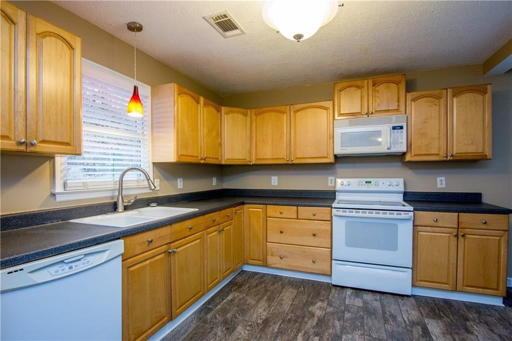 5816 CRYSTAL COVE Trail