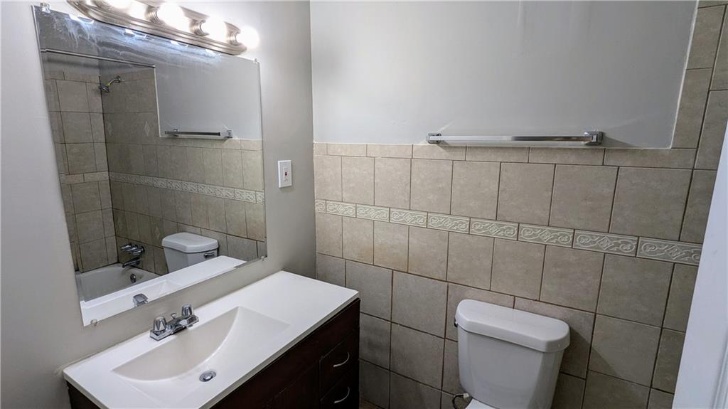 3632 Broadview Court