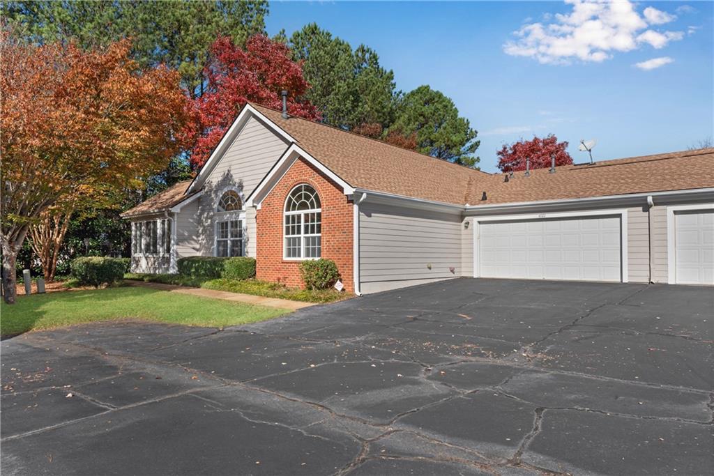 4022 Vineyards Lane