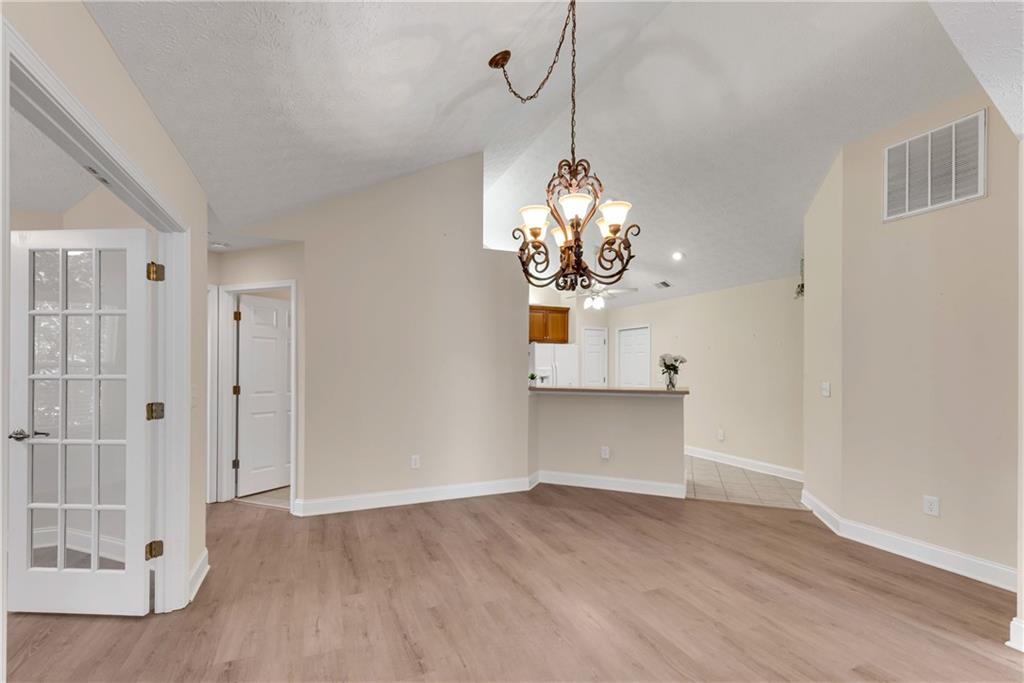 4022 Vineyards Lane