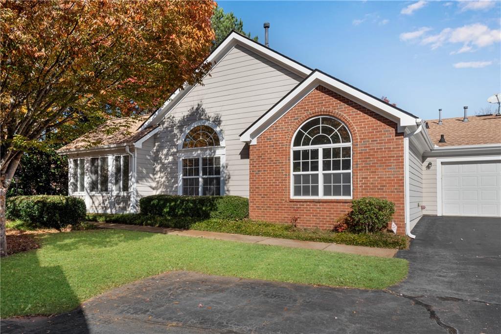 4022 Vineyards Lane