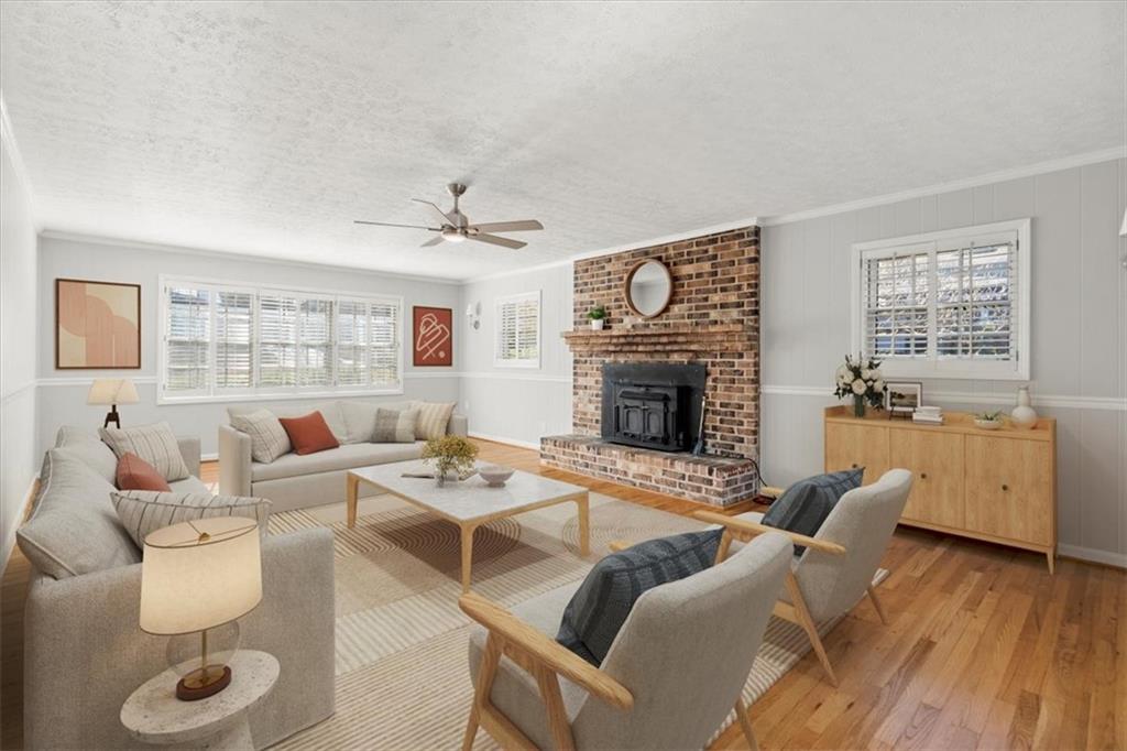 121 Suburban Drive NE