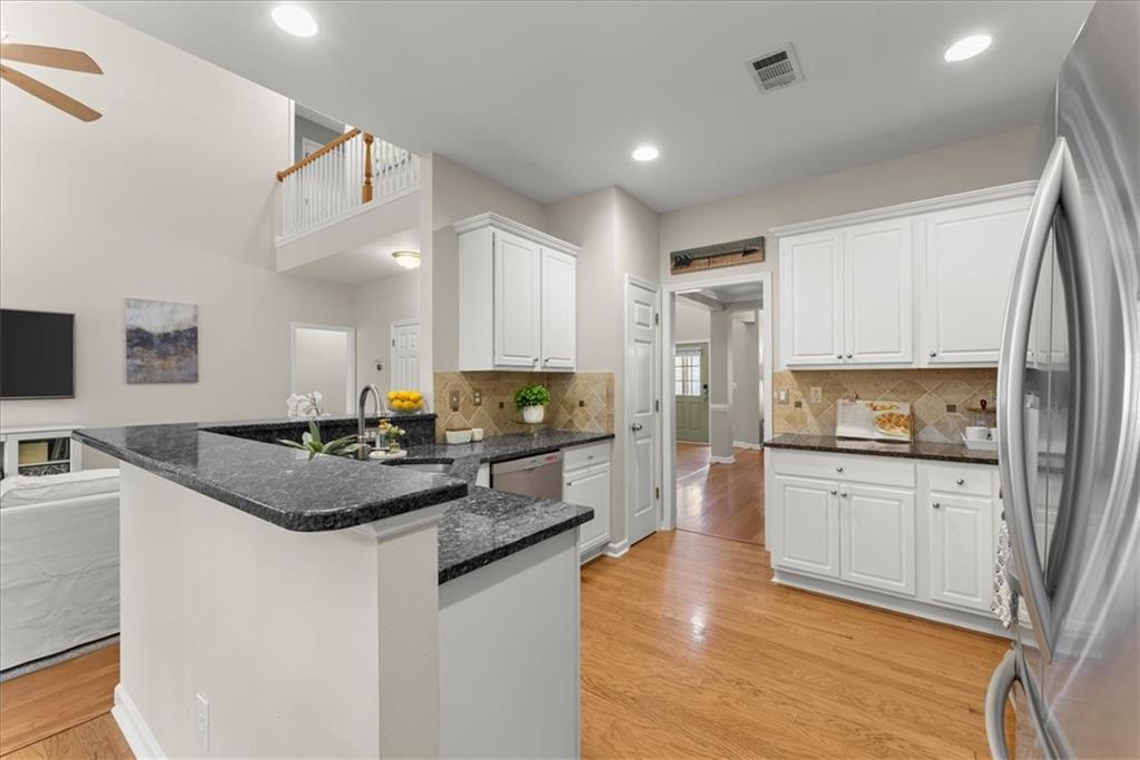 2252 Rosemoore Walk