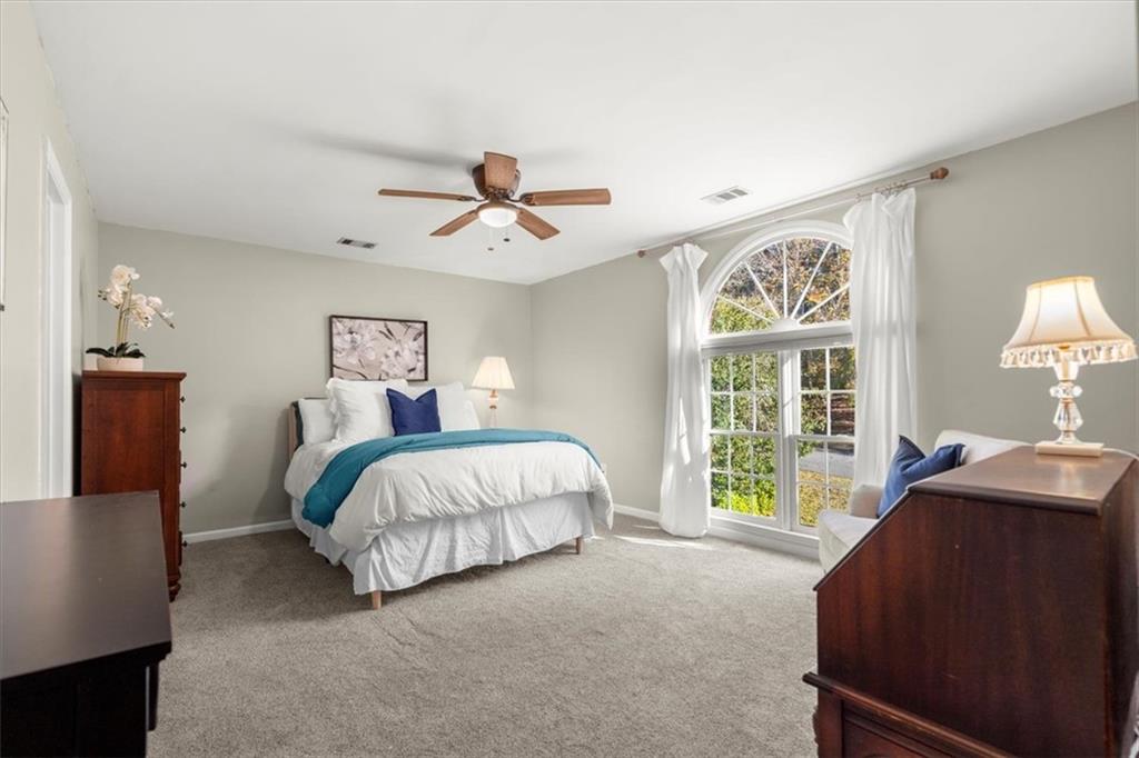4354 Summit View