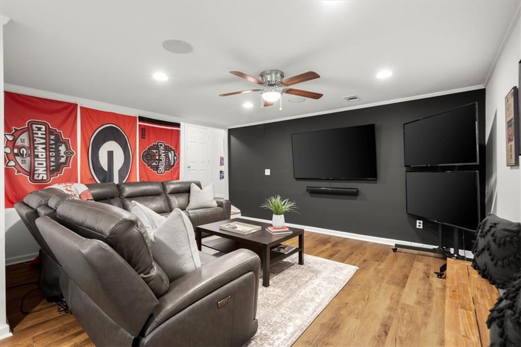 4354 Summit View