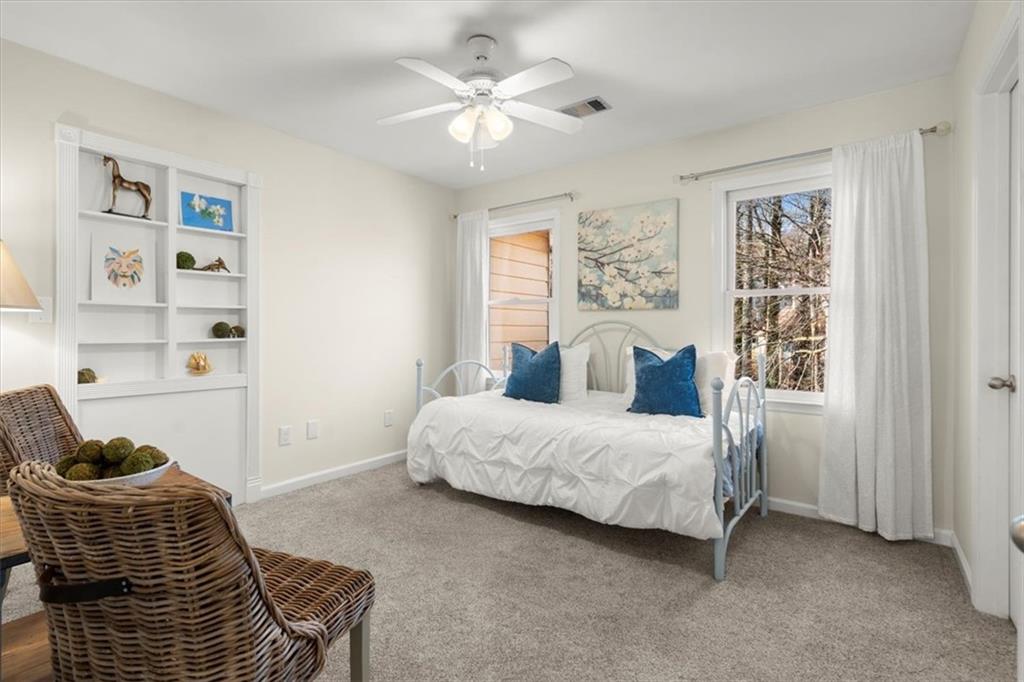 4354 Summit View