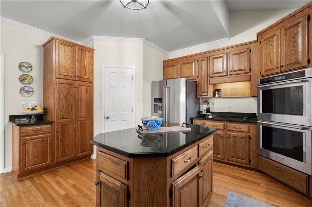 4354 Summit View