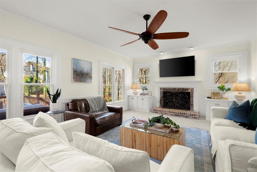 4354 Summit View