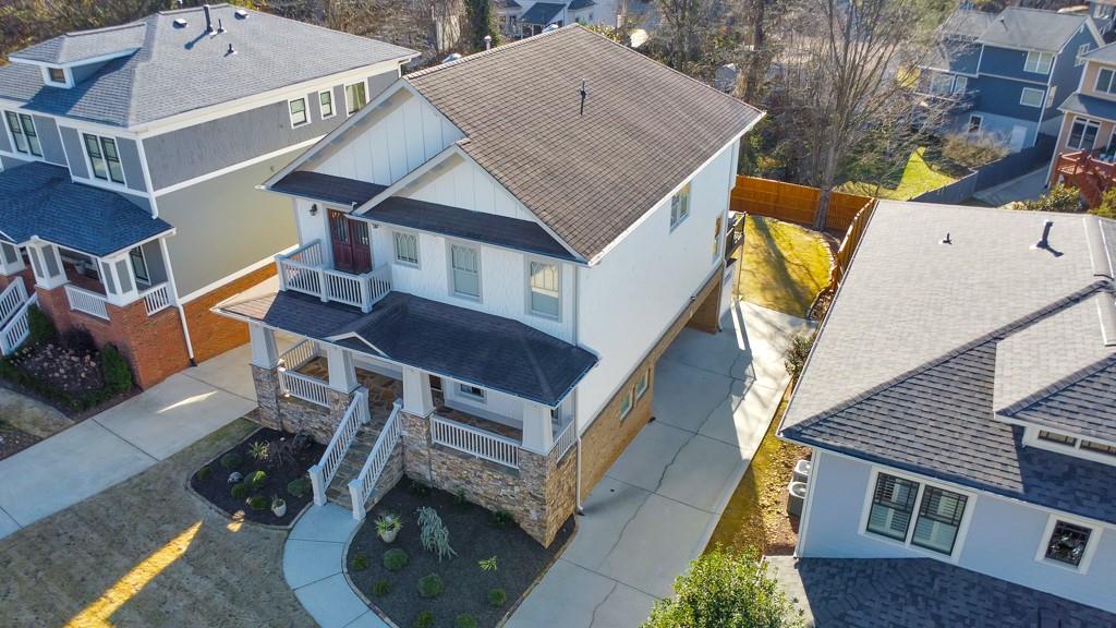 3172 Lynwood Drive NE