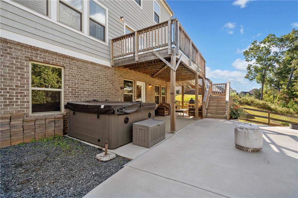 7 Ridgemont Way SE