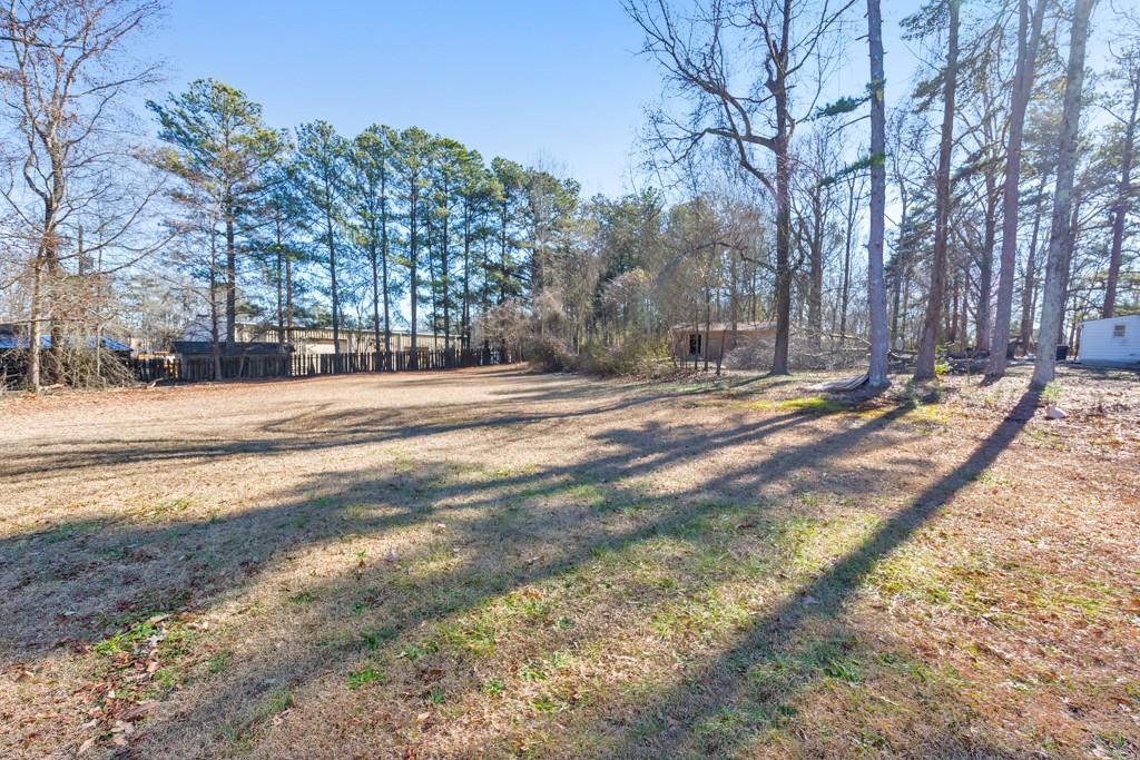 1506 McIntosh Road