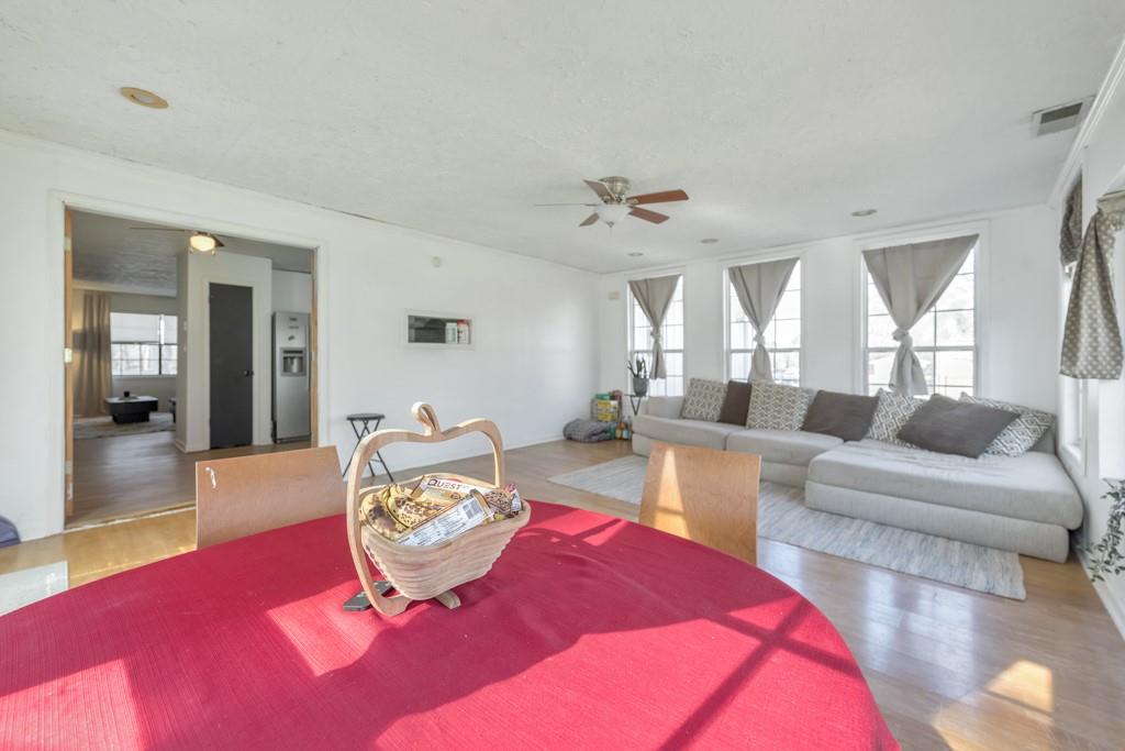 1506 McIntosh Road