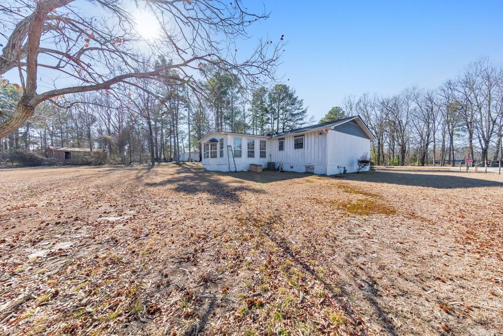 1506 McIntosh Road