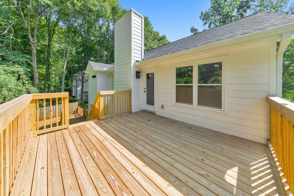 115 Wooddale Lane