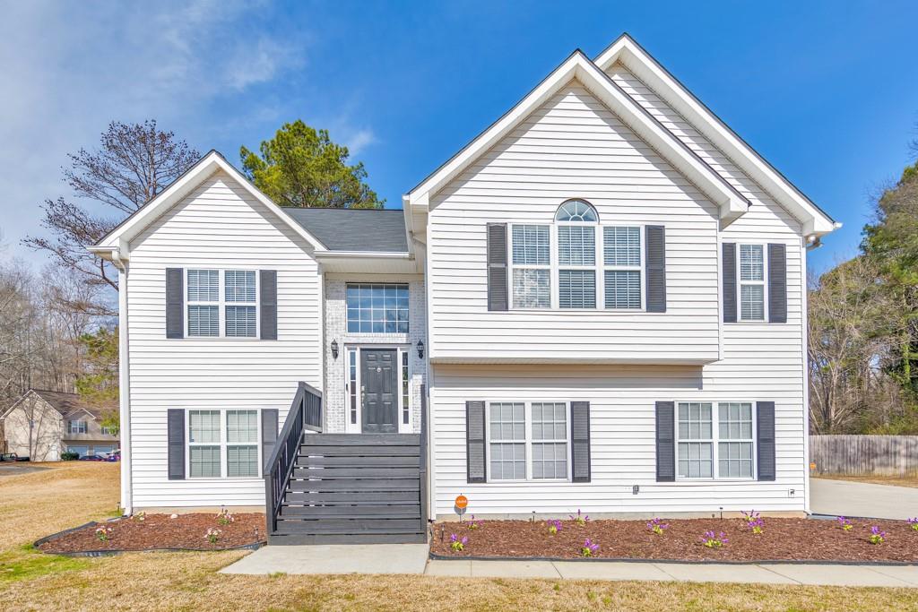 80 Pooles Bend Court