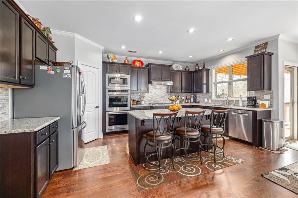 6264 Riverview Parkway