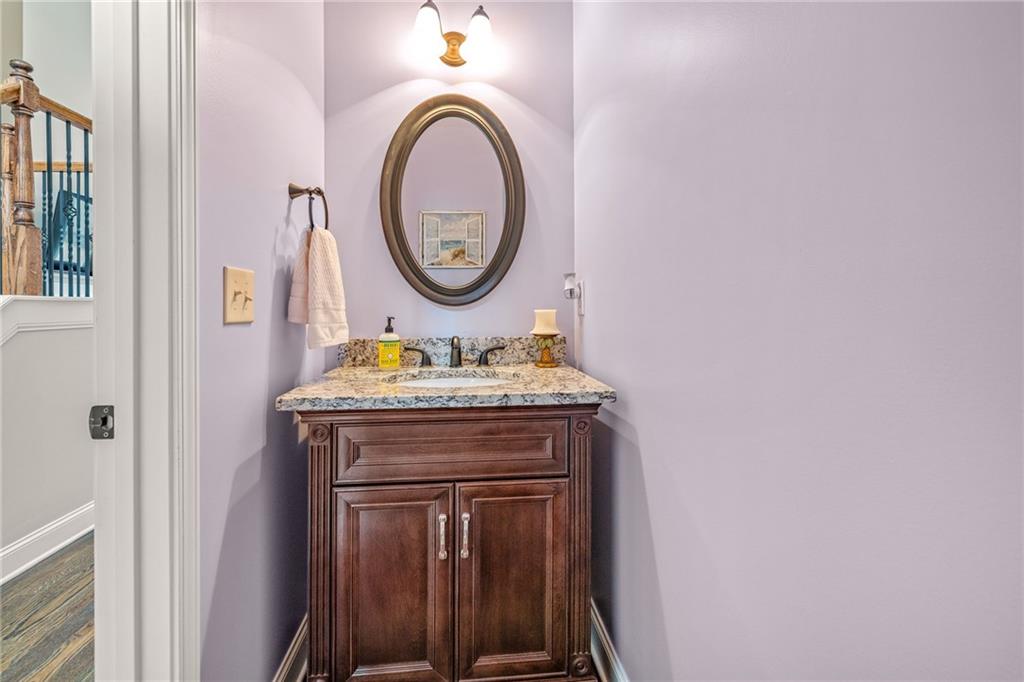 6264 Riverview Parkway