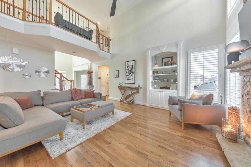 1250 Rosette Way