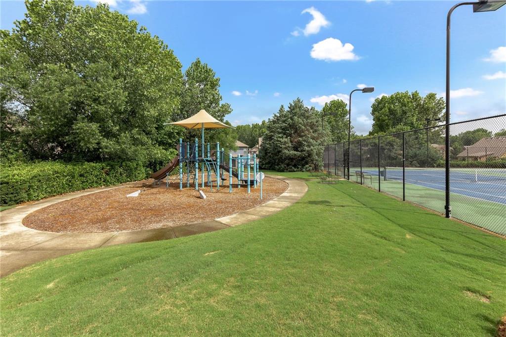 6232 Brookshire Court