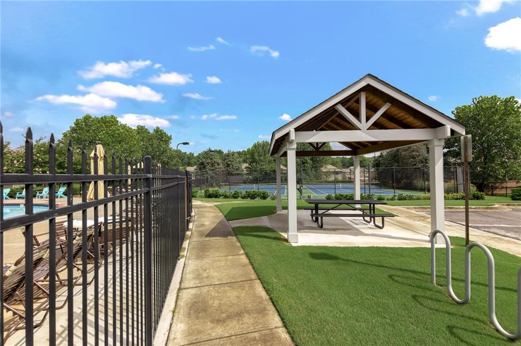 6232 Brookshire Court