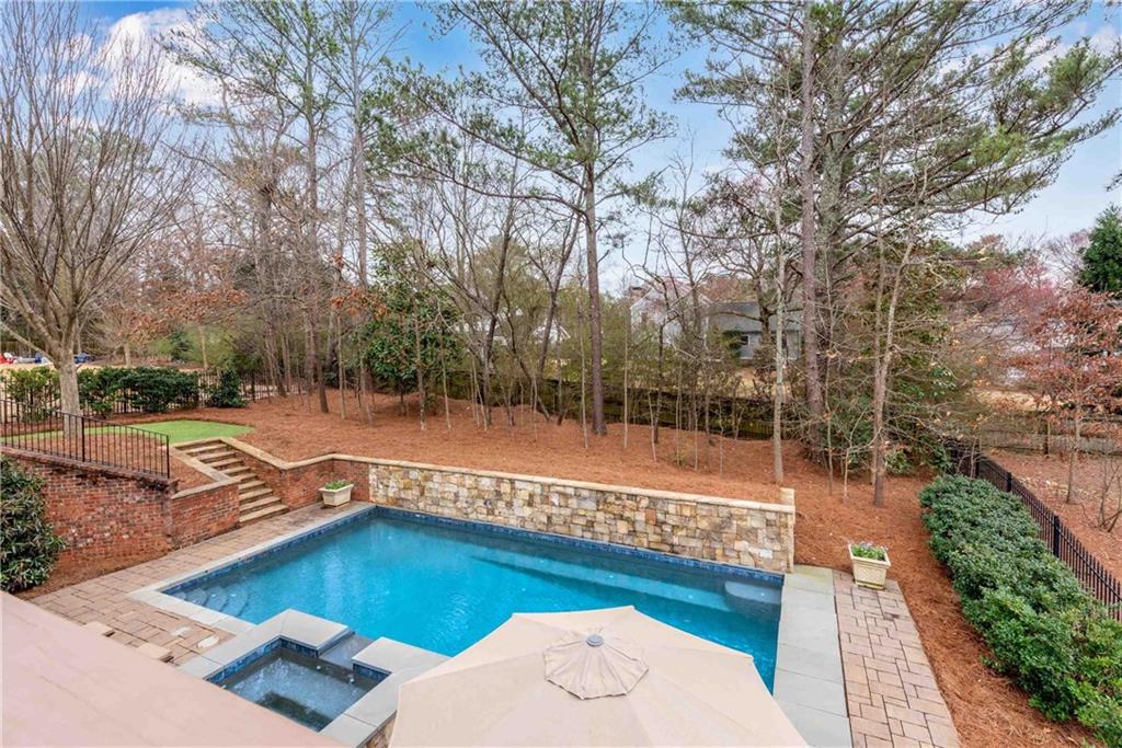 4850 Kentwood Drive