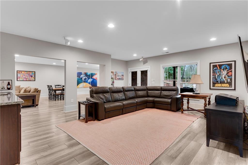 4850 Kentwood Drive