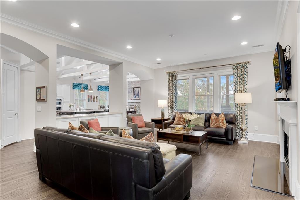 4850 Kentwood Drive