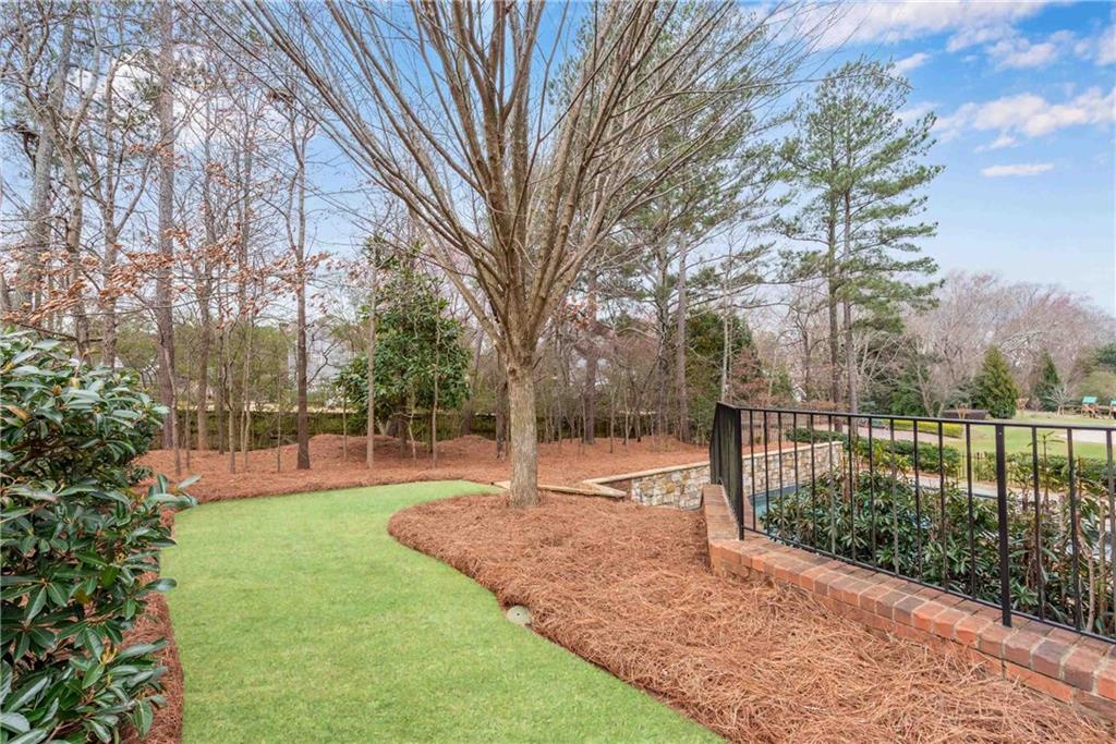 4850 Kentwood Drive