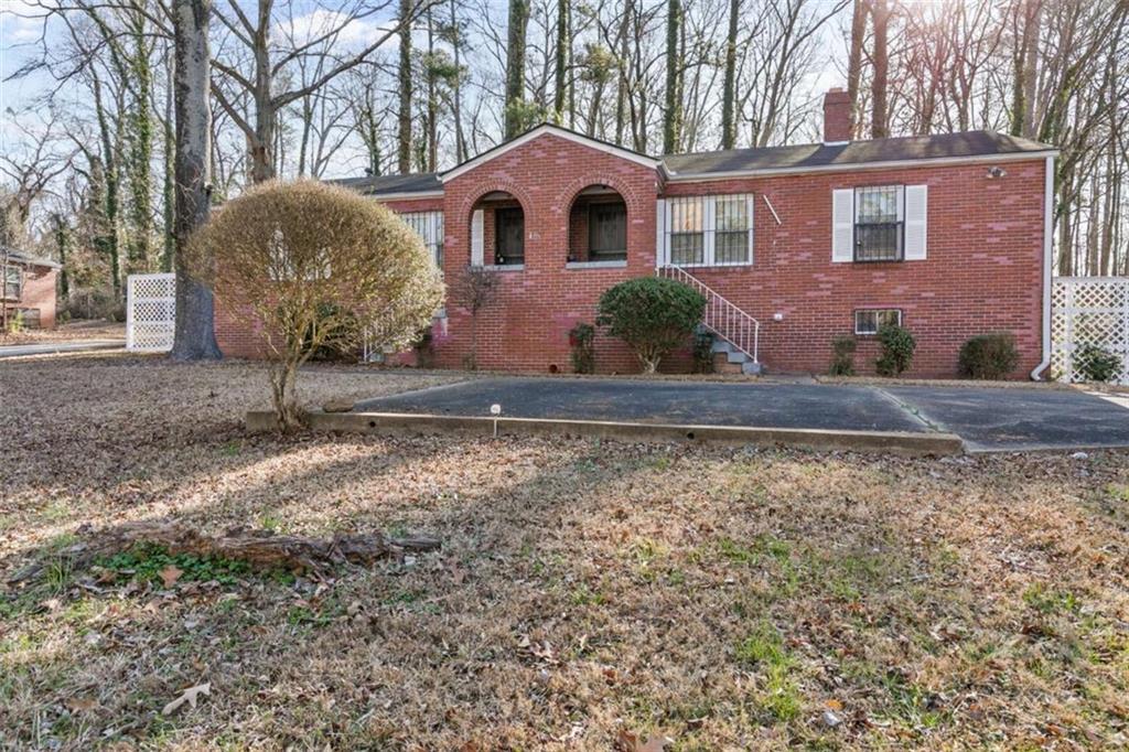 162 FAIRBURN Road
