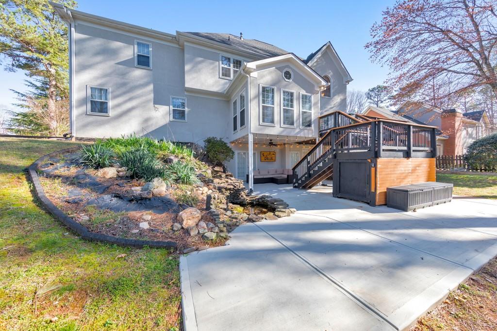 2867 Watchtower Approach NW