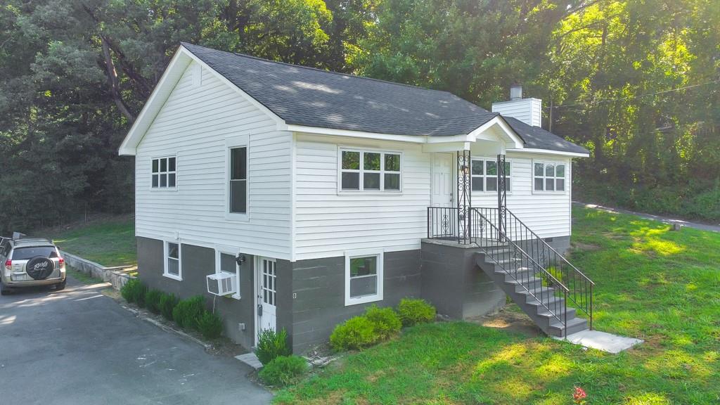 33 Mchenry Drive SW Unit B