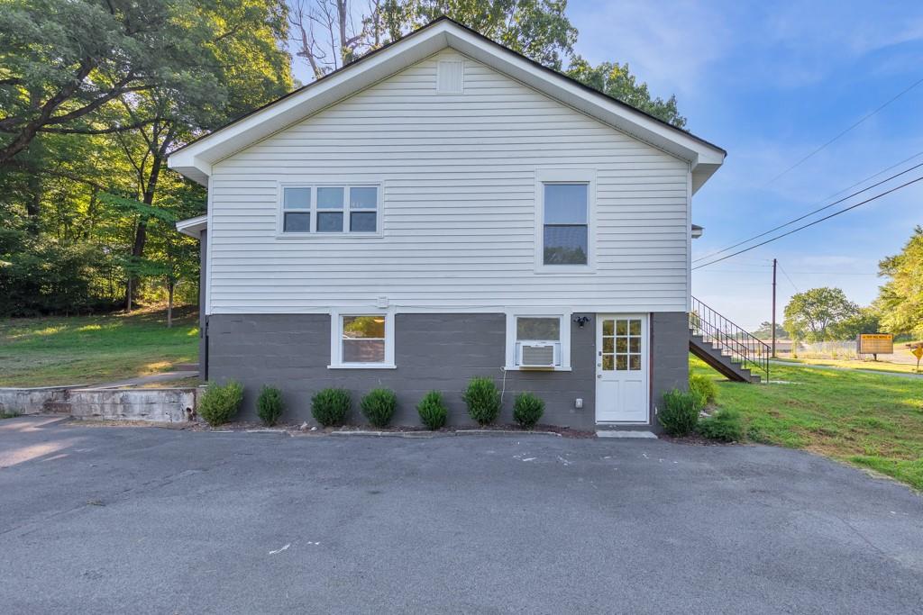 33 Mchenry Drive SW Unit B